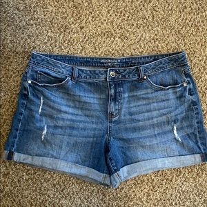 3 For $25!! Jennifer Lopez Denim Shorts